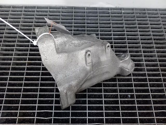 bontott MERCEDES-BENZ C-CLASS Motor Tartó Bak Jobb