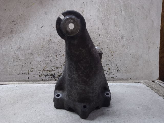 bontott MERCEDES-BENZ C-CLASS Motor Tartó Bak Jobb