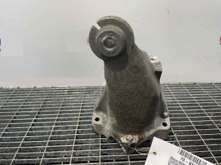 bontott MERCEDES-BENZ C-CLASS Motor Tartó Bak Jobb