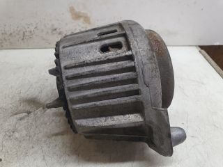 bontott MERCEDES-BENZ C-CLASS Motor Tartó Bak Jobb