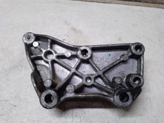 bontott MERCEDES-BENZ C-CLASS Motor Tartó Bak (Pozíciófüggetlen)