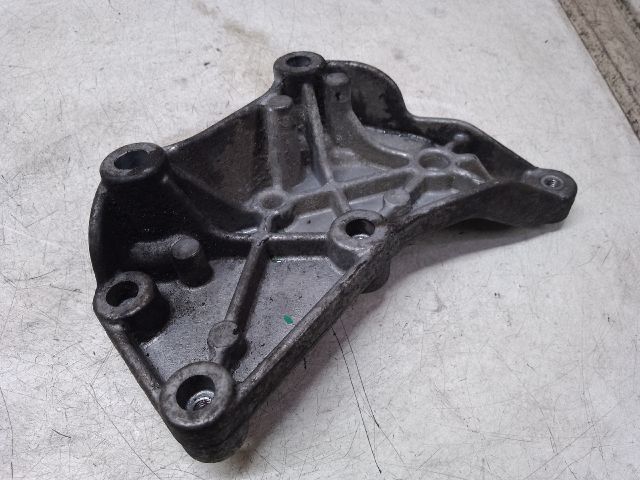 bontott MERCEDES-BENZ C-CLASS Motor Tartó Bak (Pozíciófüggetlen)