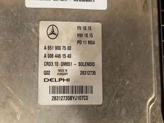 bontott MERCEDES-BENZ C-CLASS Motorvezérlő