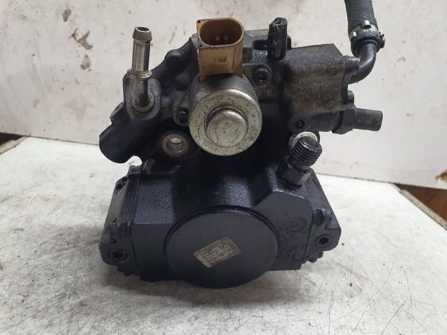 bontott MERCEDES-BENZ C-CLASS Nagynyomású Szivattyú