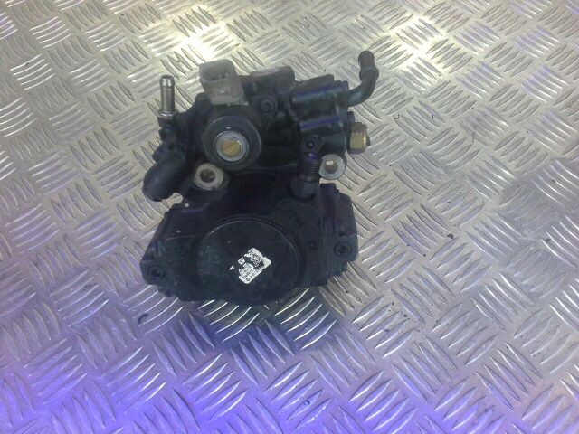 bontott MERCEDES-BENZ C-CLASS Nagynyomású Szivattyú