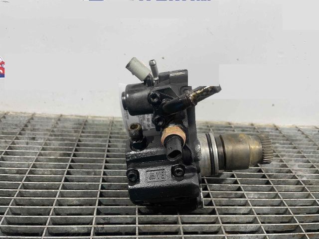 bontott MERCEDES-BENZ C-CLASS Nagynyomású Szivattyú