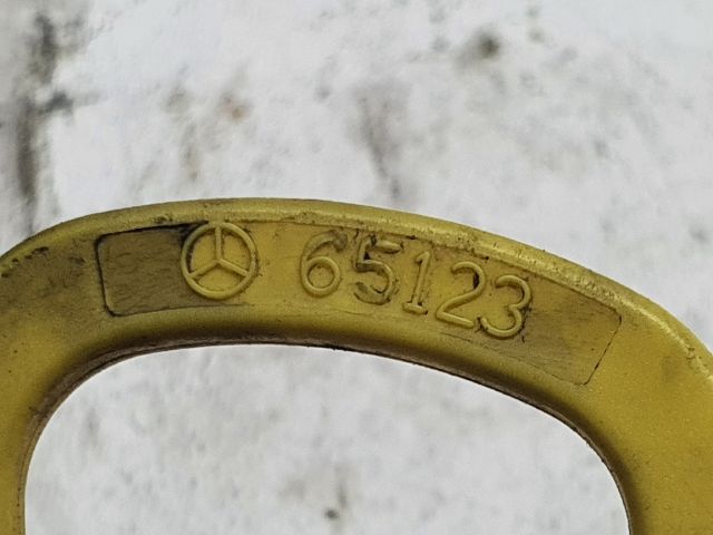 bontott MERCEDES-BENZ C-CLASS Nívópálca