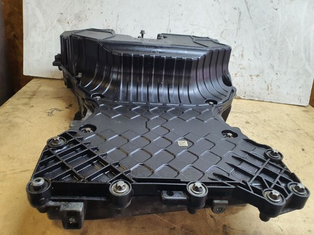 bontott MERCEDES-BENZ C-CLASS Olajteknő