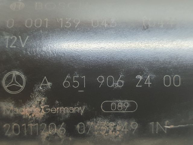 bontott MERCEDES-BENZ C-CLASS Önindító