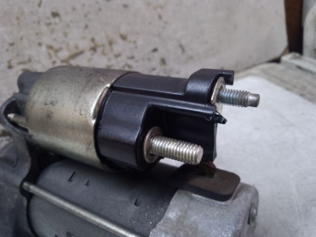 bontott MERCEDES-BENZ C-CLASS Önindító