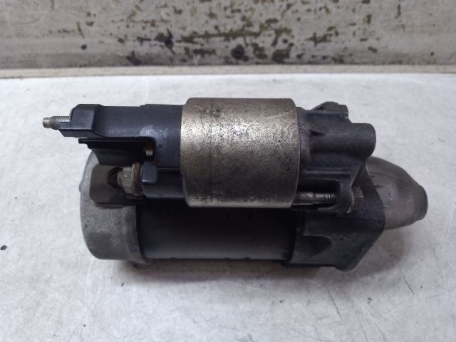 bontott MERCEDES-BENZ C-CLASS Önindító