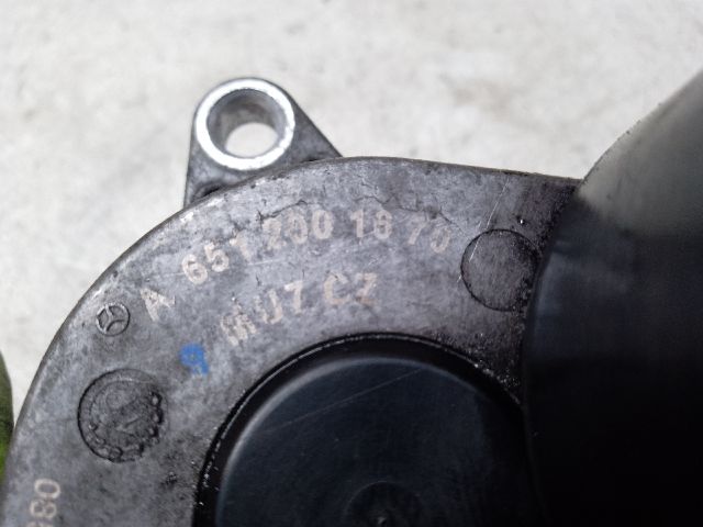 bontott MERCEDES-BENZ C-CLASS Szíjfeszítő Görgő