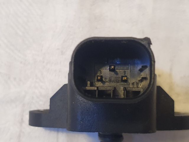 bontott MERCEDES-BENZ C-CLASS Szívócső Nyomásérzékelő