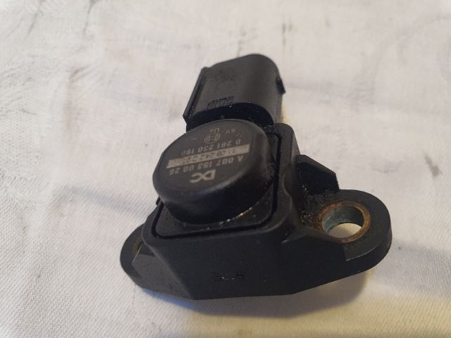 bontott MERCEDES-BENZ C-CLASS Szívócső Nyomásérzékelő