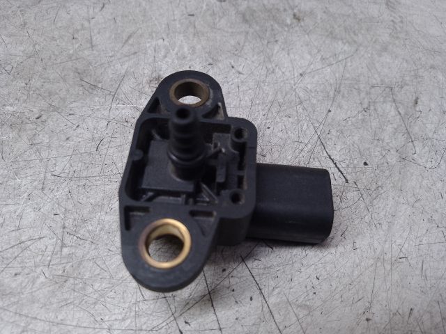 bontott MERCEDES-BENZ C-CLASS Szívócső Nyomásérzékelő