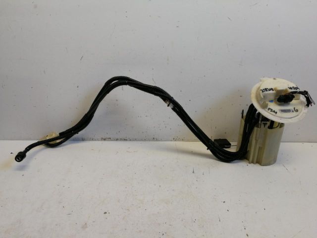 bontott MERCEDES-BENZ C-CLASS Üzemanyag Szivattyú