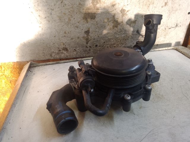 bontott MERCEDES-BENZ C-CLASS Vízpumpa