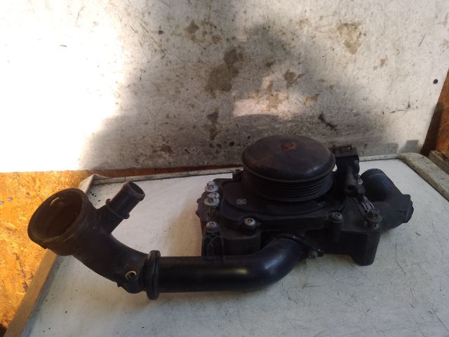 bontott MERCEDES-BENZ C-CLASS Vízpumpa