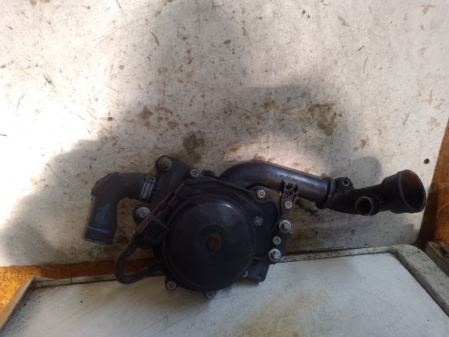 bontott MERCEDES-BENZ C-CLASS Vízpumpa