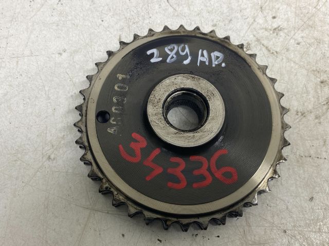 bontott MERCEDES-BENZ C-CLASS Adagoló Bordáskerék / Lánckerék