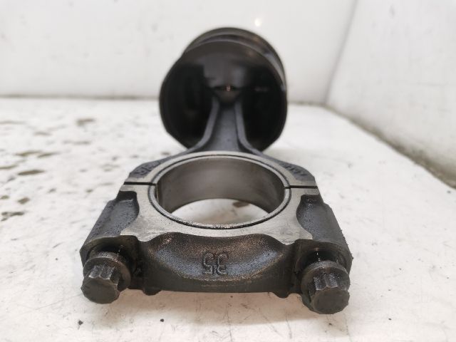 bontott MERCEDES-BENZ C-CLASS Dugattyú és Hajtókar