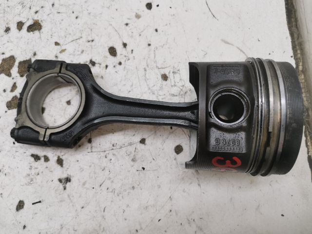 bontott MERCEDES-BENZ C-CLASS Dugattyú és Hajtókar