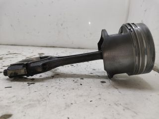 bontott MERCEDES-BENZ C-CLASS Dugattyú és Hajtókar