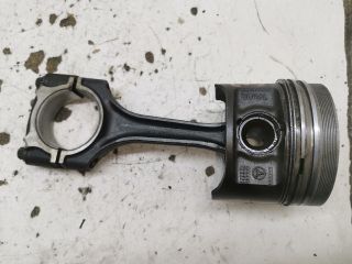 bontott MERCEDES-BENZ C-CLASS Dugattyú és Hajtókar