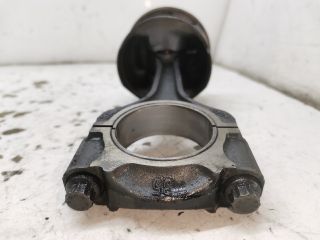 bontott MERCEDES-BENZ C-CLASS Dugattyú és Hajtókar