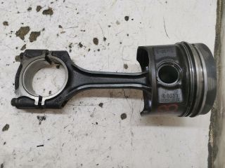 bontott MERCEDES-BENZ C-CLASS Dugattyú és Hajtókar