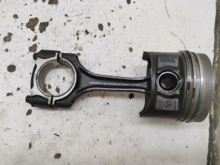 bontott MERCEDES-BENZ C-CLASS Dugattyú és Hajtókar