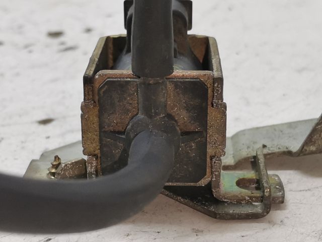 bontott MERCEDES-BENZ C-CLASS EGR / AGR Vákum Szelep