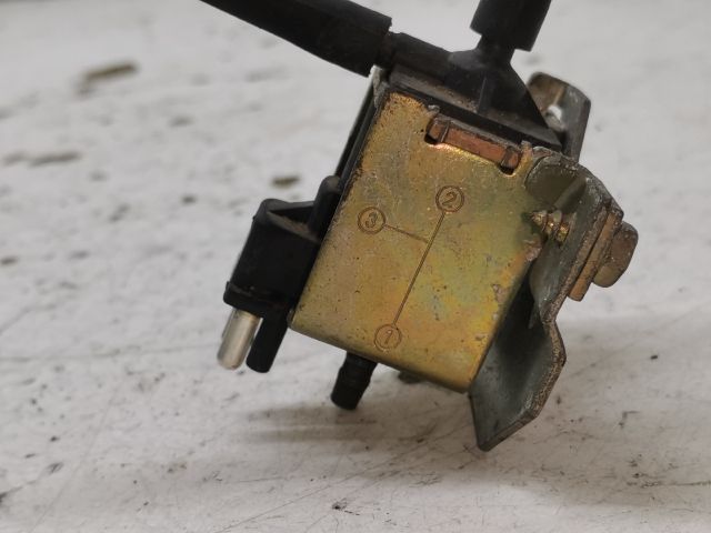 bontott MERCEDES-BENZ C-CLASS EGR / AGR Vákum Szelep