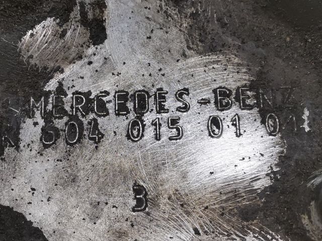 bontott MERCEDES-BENZ C-CLASS Első Vezérlés Burkolat