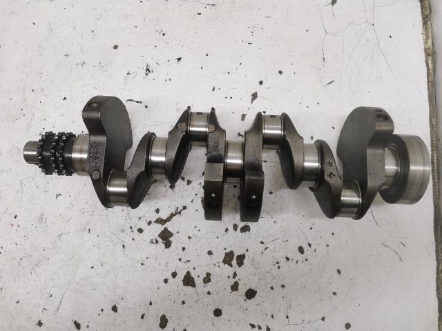 bontott MERCEDES-BENZ C-CLASS Főtengely (Magában)