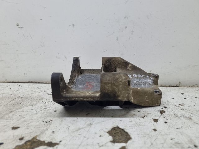 bontott MERCEDES-BENZ C-CLASS Generátor Tartó Bak