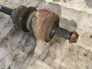 bontott MERCEDES-BENZ C-CLASS Jobb Féltengely