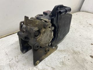 bontott MERCEDES-BENZ C-CLASS Kormányszervó Motor (Hidraulikus)