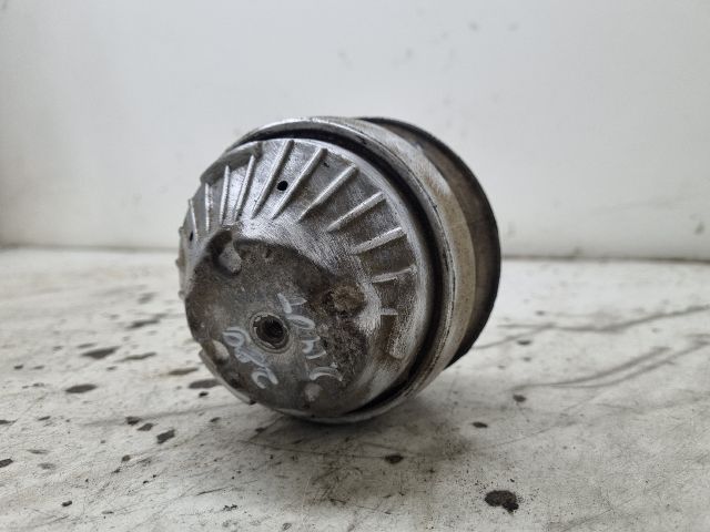 bontott MERCEDES-BENZ C-CLASS Motor Tartó Bak Jobb