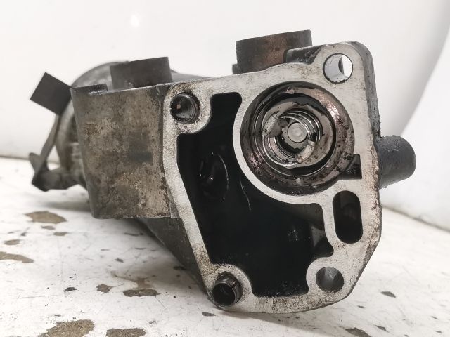 bontott MERCEDES-BENZ C-CLASS Olajszűrő Ház