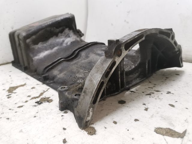 bontott MERCEDES-BENZ C-CLASS Olajteknő