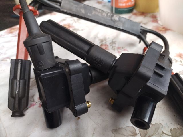 bontott MERCEDES-BENZ C-CLASS Gyújtótrafó Szett