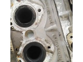 bontott MERCEDES-BENZ C-CLASS Hengerfej