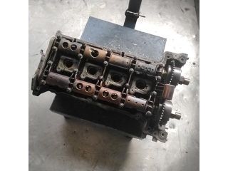 bontott MERCEDES-BENZ C-CLASS Hengerfej