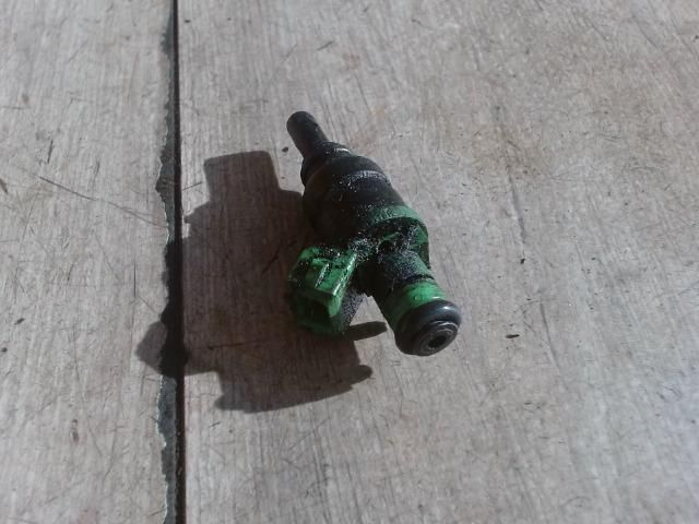 bontott MERCEDES-BENZ C-CLASS Porlasztó (1 db)