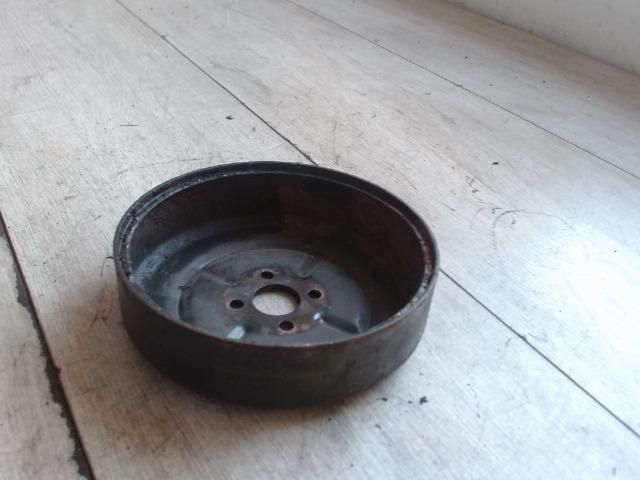 bontott MERCEDES-BENZ C-CLASS Vízpumpa Szíjtárcsa