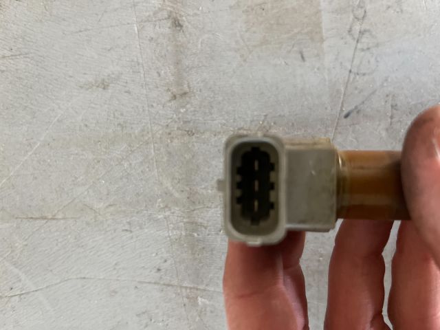 bontott MERCEDES-BENZ C-CLASS Főtengely Fordulatszám Jeladó