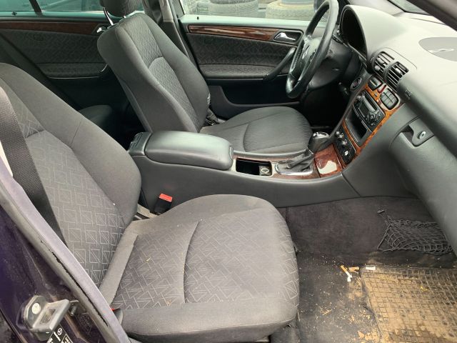 bontott MERCEDES-BENZ C-CLASS Jobb első Gólyaláb (Lengécsillapító, Rugó)