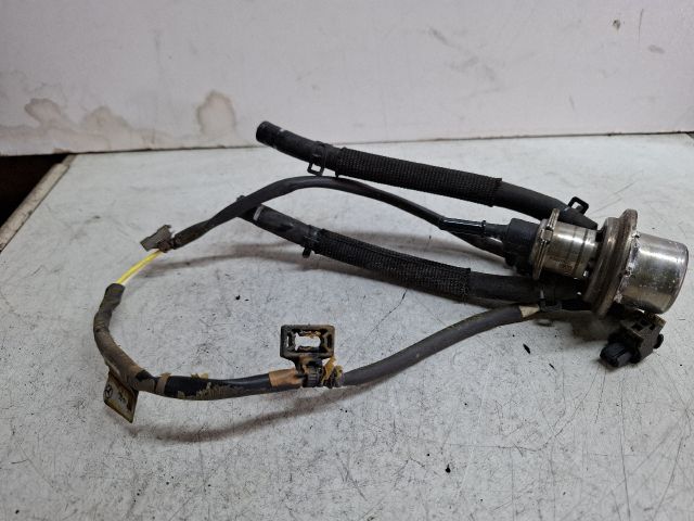 bontott MERCEDES-BENZ C-CLASS AdBlue Befecskendező Egység