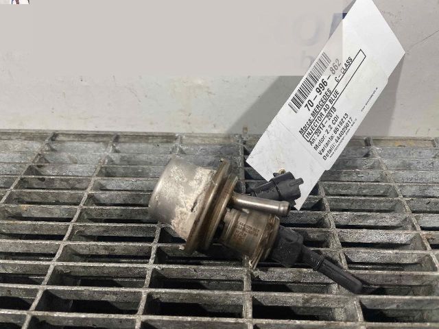 bontott MERCEDES-BENZ C-CLASS AdBlue Befecskendező Egység